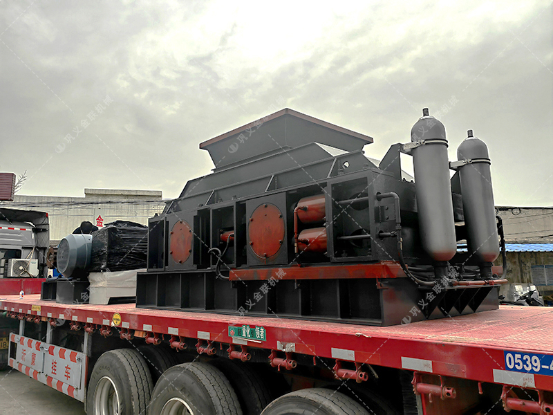 堅(jiān)固耐用，何以見得？—— 剖析1080型輥式破碎機(jī)的材質(zhì)與結(jié)構(gòu)設(shè)計?